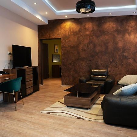 Hotel Forum Fitness Spa & Wellness Lublino Esterno foto